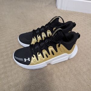 Under Armour Black and Gold Sneakers